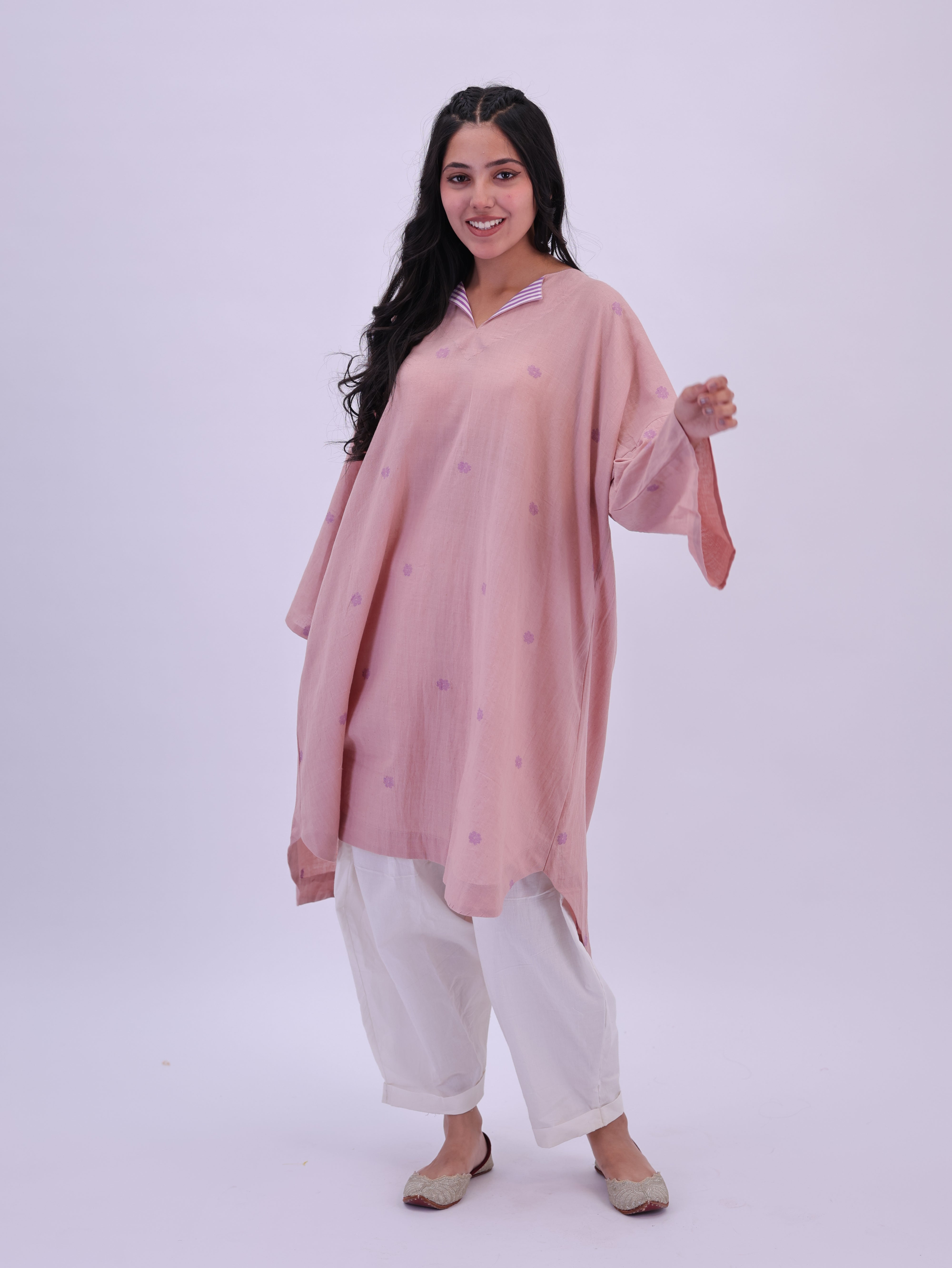 "Rumi" handloom cotton Jamdani Kurta Ice Pink