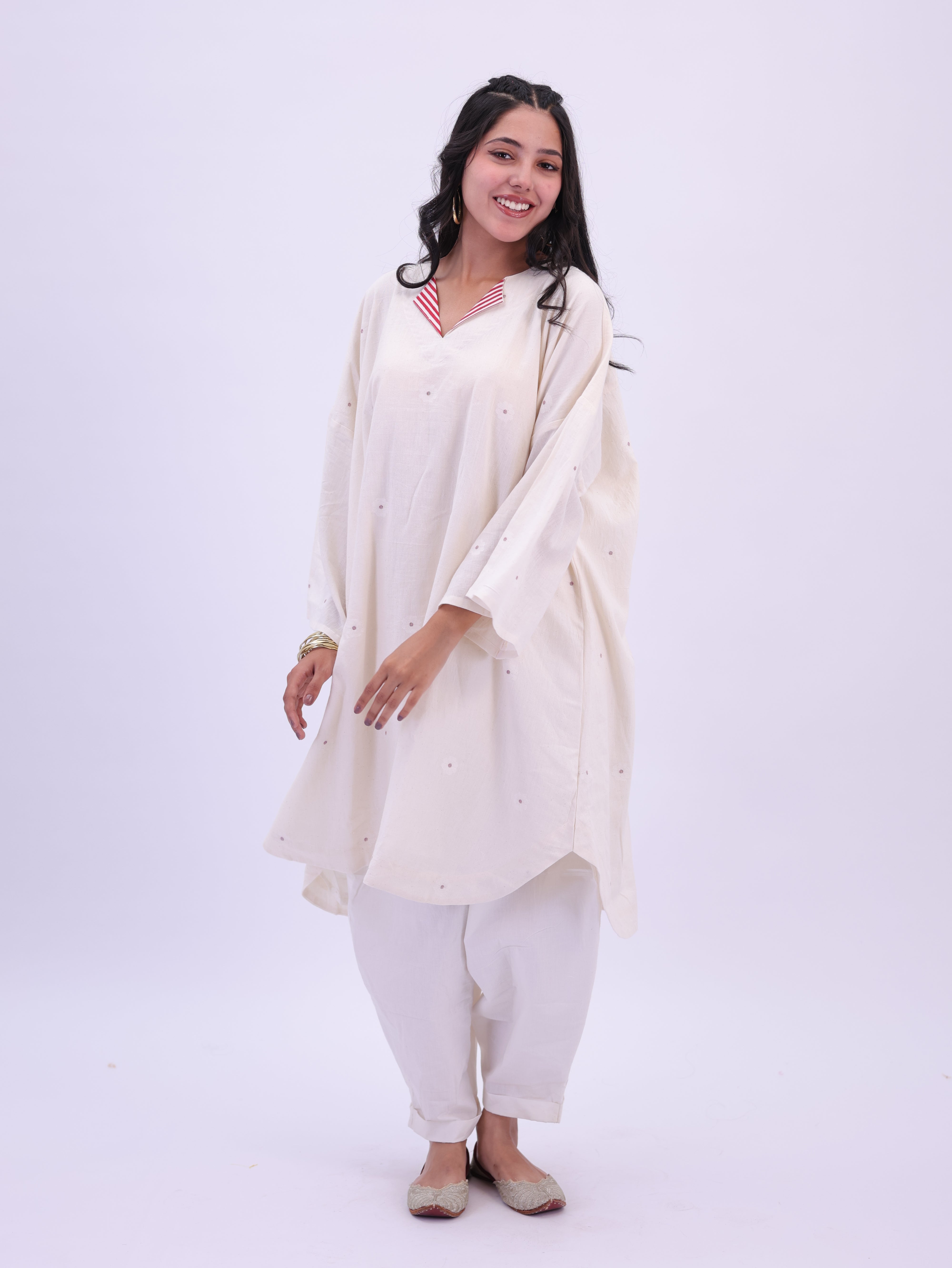 "Rumi" handloom cotton Jamdani Kurta Off white