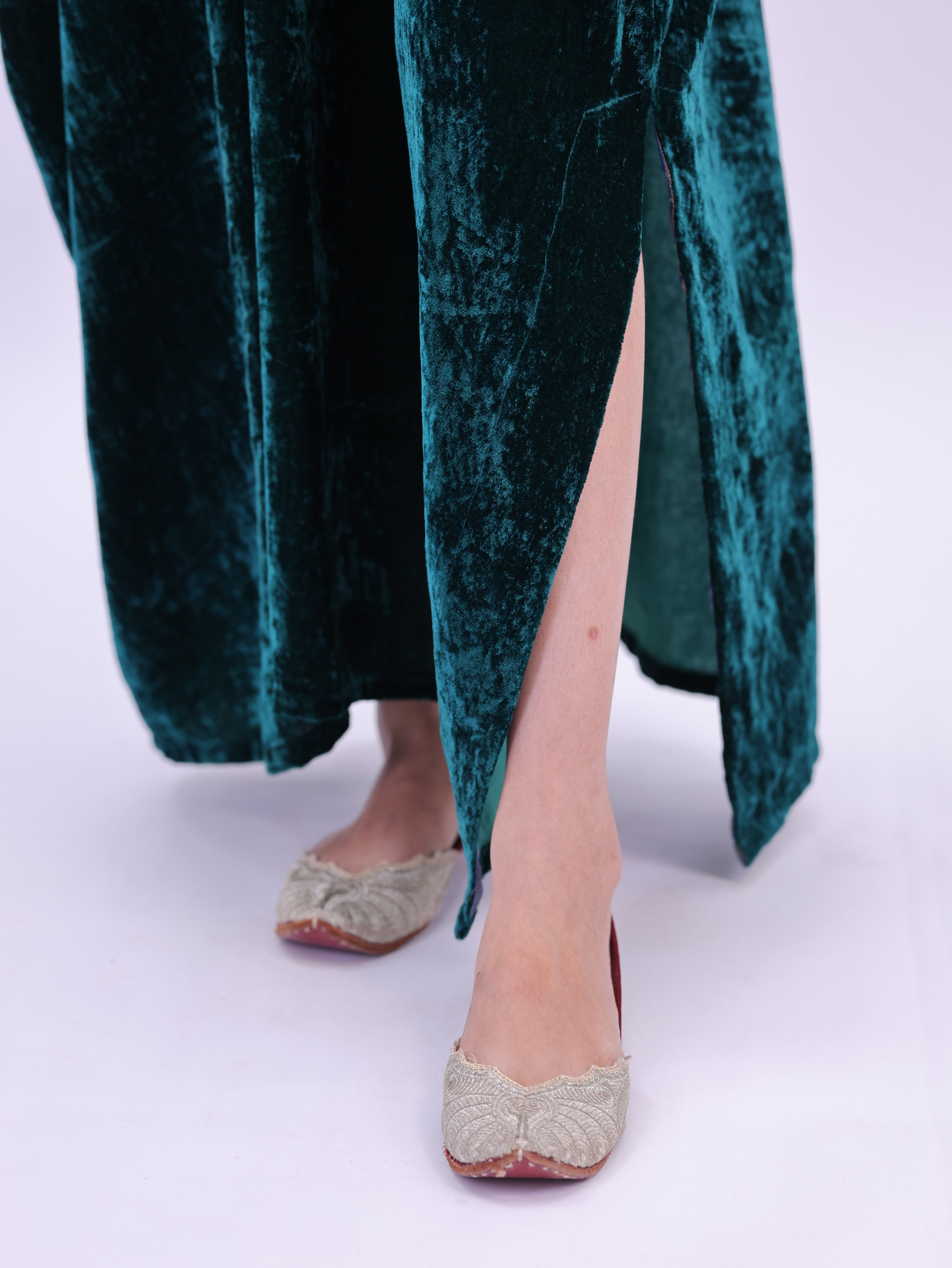 Jashan Pure velvet silk kaftan Emerald Green