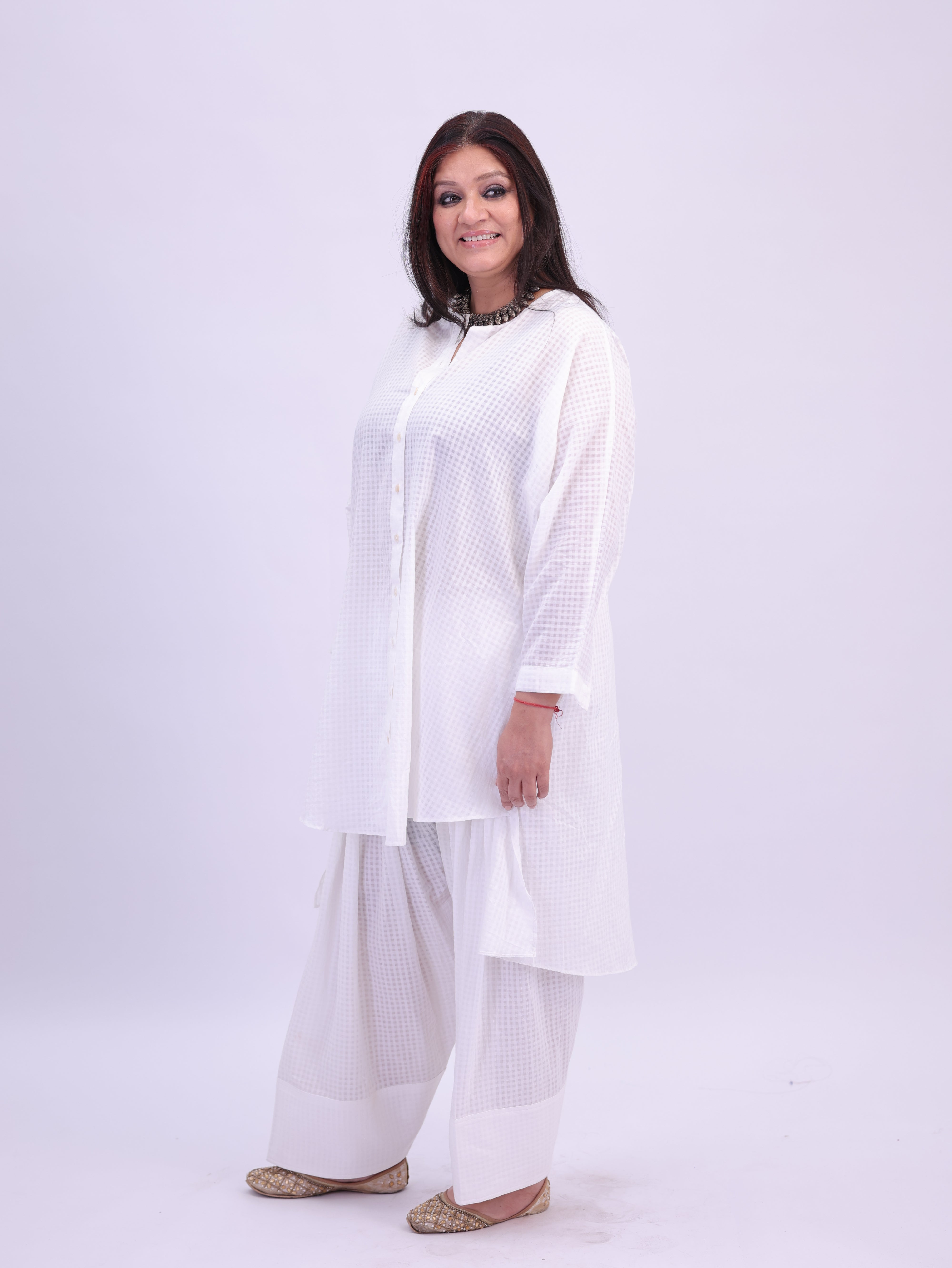 "Shwae" Farshi Salwar white