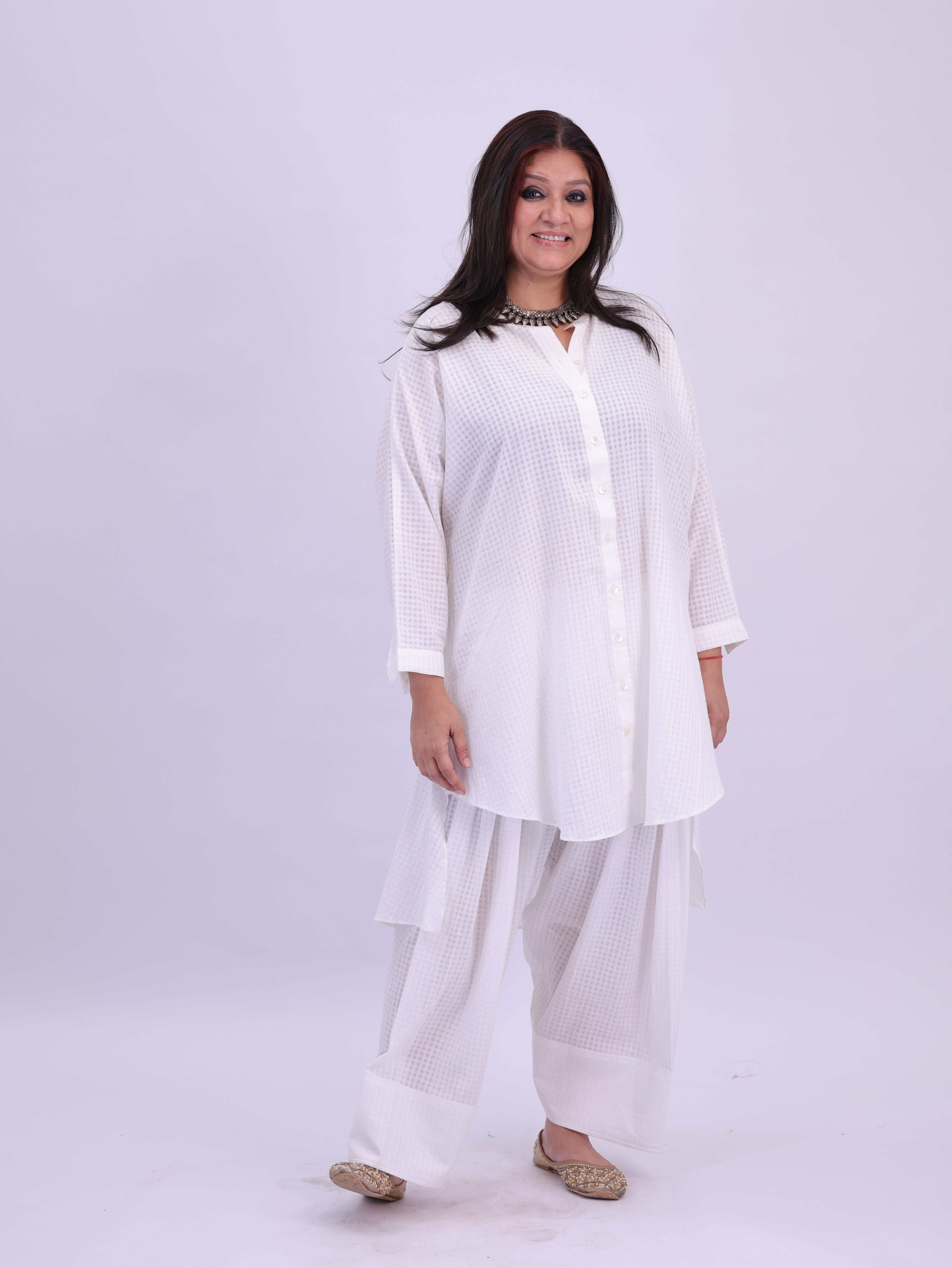 "Shwae" Farshi Salwar white